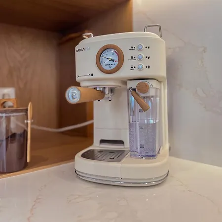 Flora アパート *